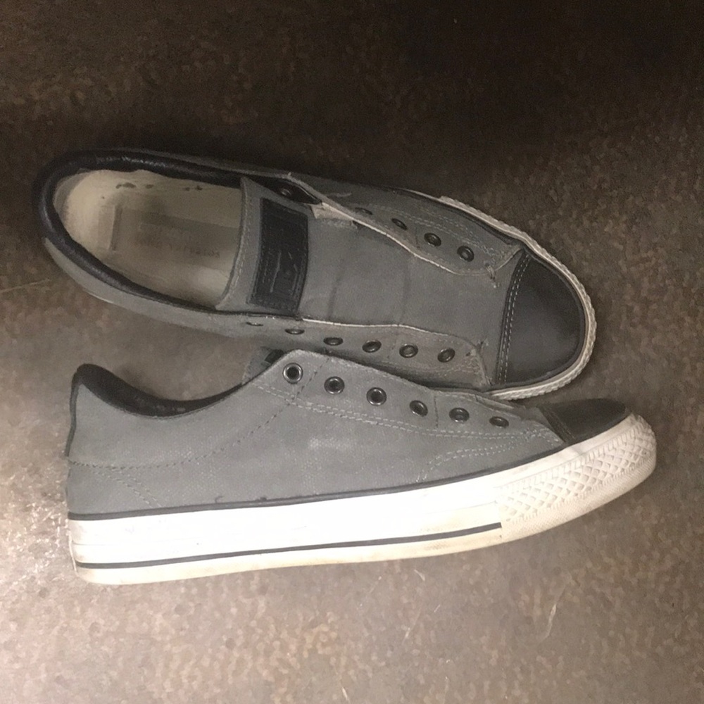 Converse - Picture 3 of 3
